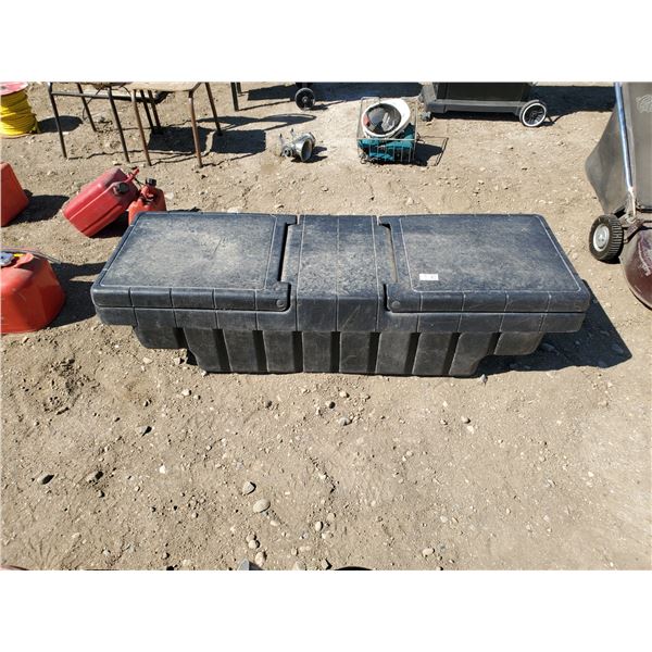 PLASTIC TRUCK TOOLBOX