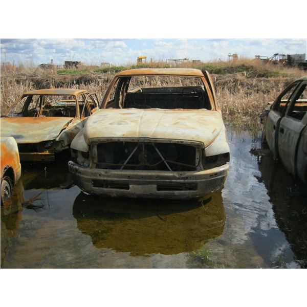 2001 Ram 1500 *burnt* 1B7HF13Y91J511453 *no keys*