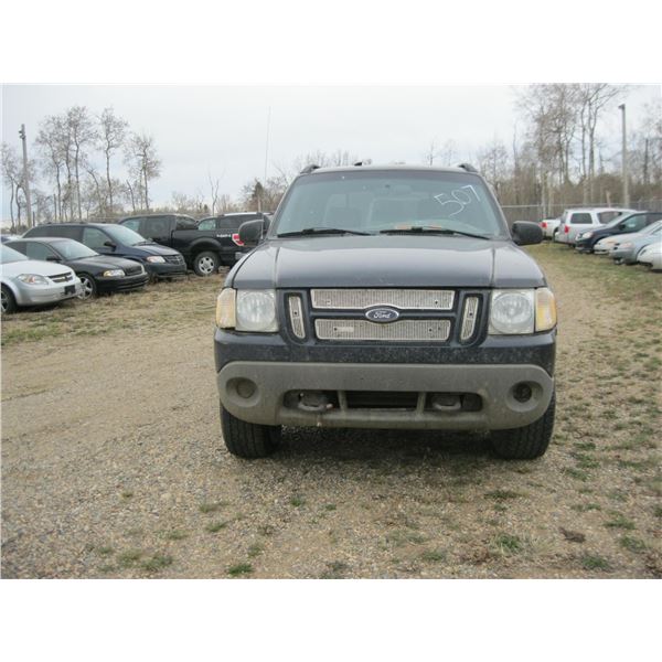 2002 Ford Explorer (blue) *has keys* 1FMZU77E22UB38779