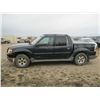 Image 2 : 2002 Ford Explorer (blue) *has keys* 1FMZU77E22UB38779
