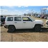 Image 3 : 2009, JEEP PATRIOT SPORT 2WD (WHITE) 1J4FT28BX9D167677 (NO KEYS)