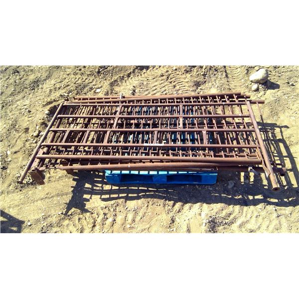 Pallet of Approx 5 Hog Panels - Approx 80"x39"