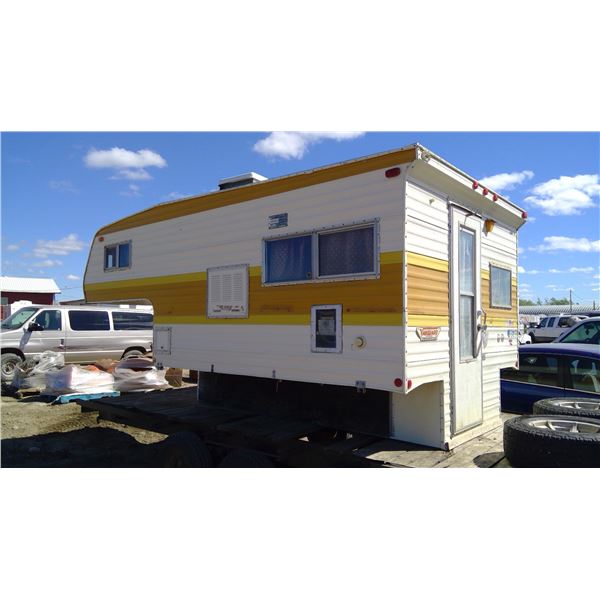 Vanguard Truck Camper w/ Fridge and Stove
