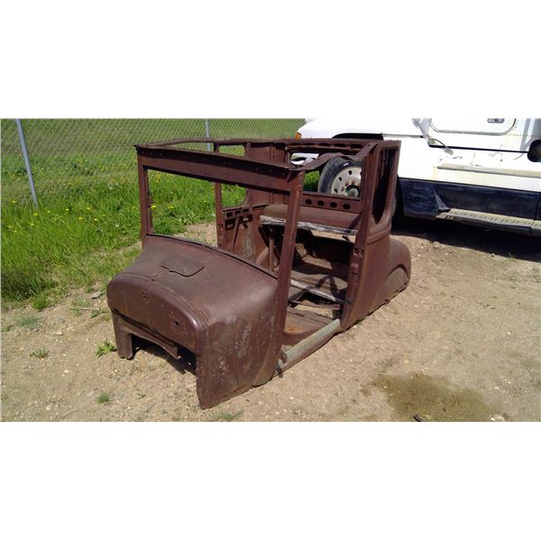 Model T 2 Door Car Body (Great Yard Art)