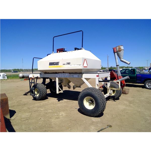 Air Seeder Tank - Converted to Feed Cart (165 Bushel Capacity)
