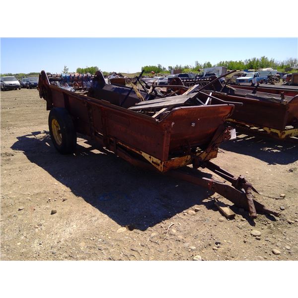 New Holland Manure Spreader - 14'
