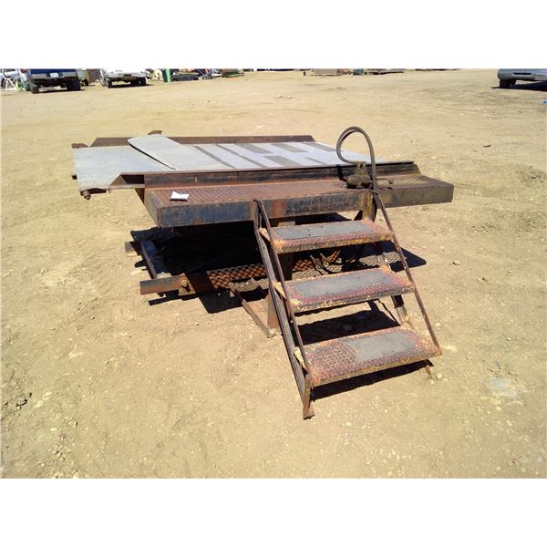 Hydraulic Lift - 7'x4'6" (Good for RVs, etc.)