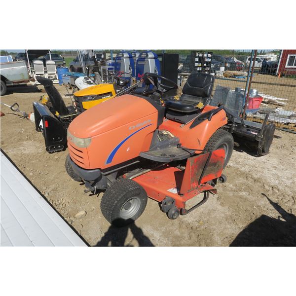 Simplicity Ride on Mower 60" Cut - Kawasaki Liquid Cooled Engine FD620D - 980hrs.