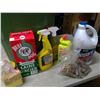 Image 2 : Garbage Bin and Cleaning Supplies