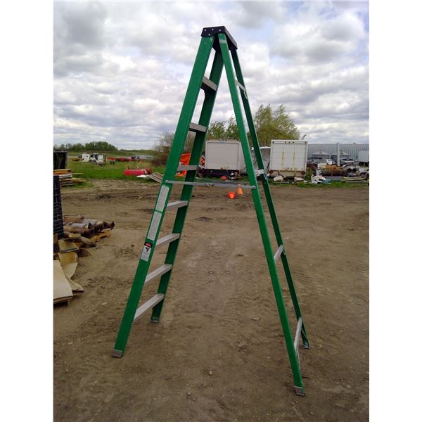 8 Foot Step Ladder - Good Condition