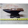 Image 2 : Small Anvil - Good Condition
