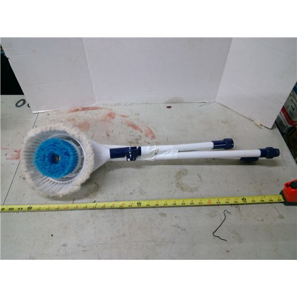 Aqua Brush w/ Circulating Head