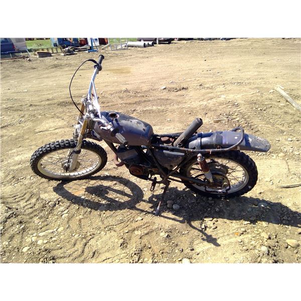 Vintage Motorcycle - Kawasaki