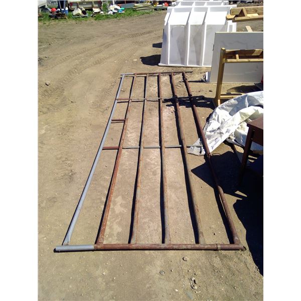 Corall Gate 15'x5'