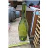 Image 5 : Lot of Wine Bottles