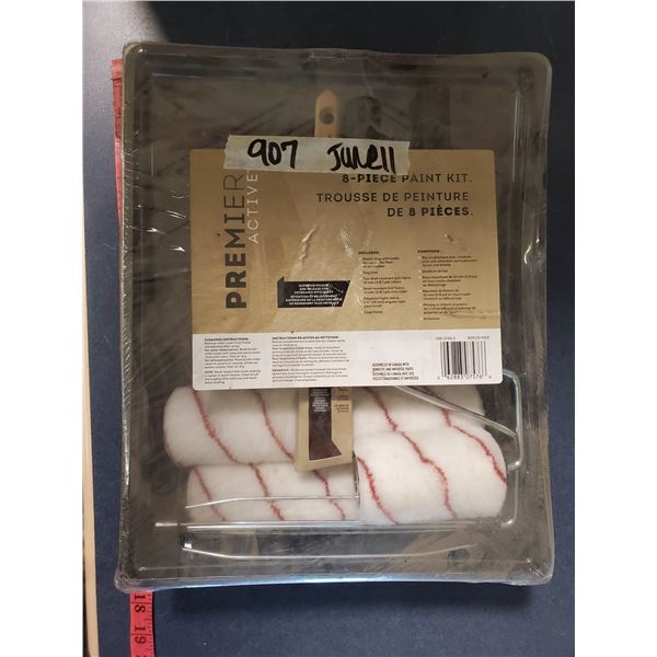 8 PC PAINTING KIT *BRAND NEW*