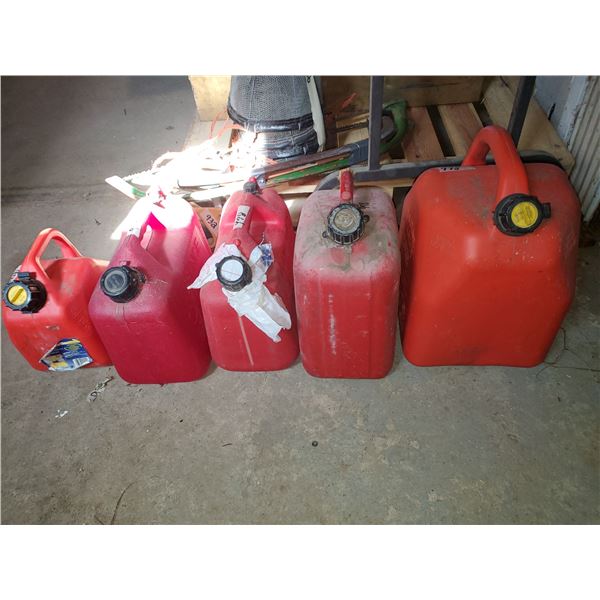 5 GAS CANS