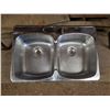 Image 1 : STAINLESS DOUBLE SINK 31 X 20.5"