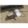 Image 2 : Shop Lift - Pneumatic - 79x46 1/2"