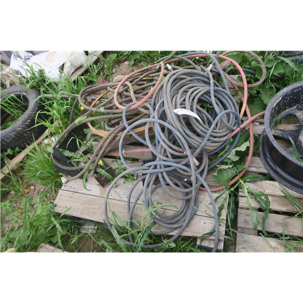 Pallet of misc. - Airlines, etc.