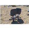 Image 2 : 2 Office Chairs
