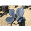 Image 2 : 2 Office Chairs
