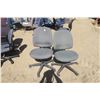 Image 1 : 2 Office Chairs
