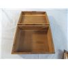 Image 4 : Wooden trinket box + small dish