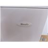 Image 2 : *Apartment sized chest freezer - 22x31.5x34.5