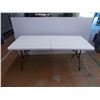 Image 3 : *Folding plastic table - 6ft x 29"