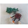 Image 4 : Green Giant + California Raisin toys