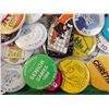 Image 4 : Box of pinback buttons - assorted