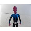 Image 2 : (2) Toy action figures - Sinestro + Mcfarlane figure (2006)