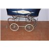 Image 2 : *Vintage Baby Carriage