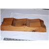 Image 6 : Letter rack,carving set