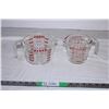 Image 1 : Pyrex measuring cups (2)