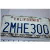 Image 2 : California 1993 License Plates (2)