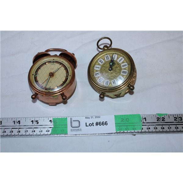 Vintage Clocks (2)