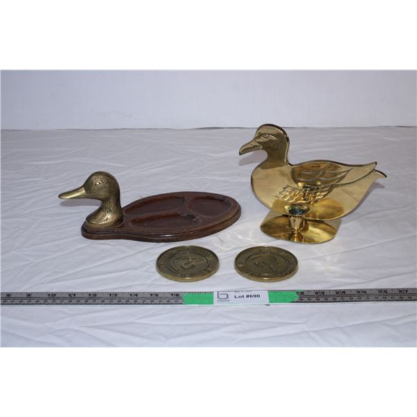 Ducks Unlimited items (4)