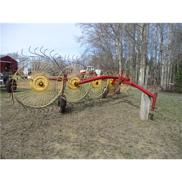 14 ft side delivery rack wheel to wheel - outside 16ft - Vicon New Holland