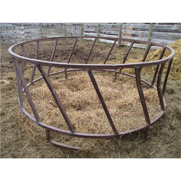 Bull feeder for round bales - 8ft round x 4ft tall  1.5 inch tubing
