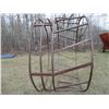 Image 3 : Cattle feeder round 1.25 inch tubing