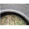 Image 5 : (1) 235/85 R16 Radial A/T tire