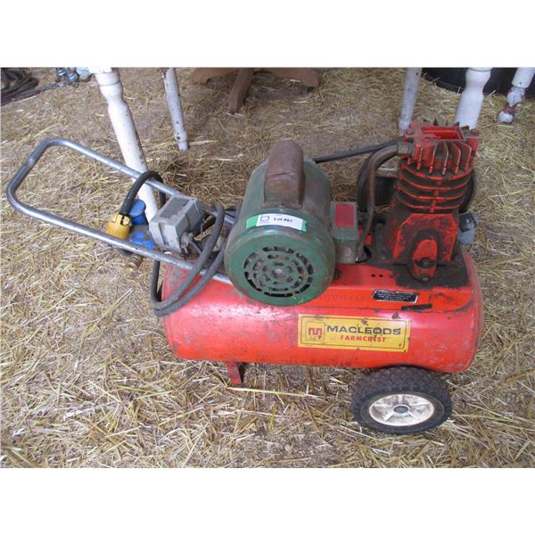 Macleods Farm crest air compressor - working