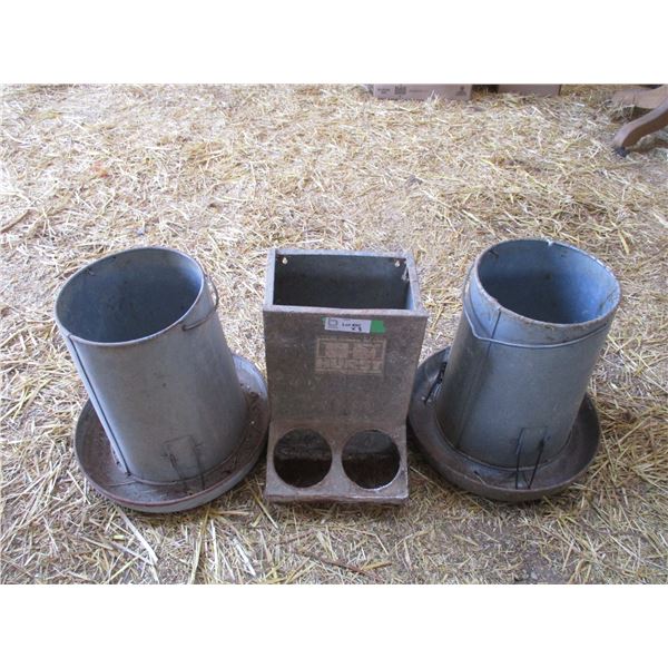 (3) Metal feeders