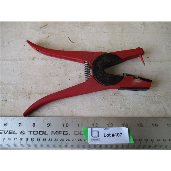 Livestock Ear tag hand tool - Allflex