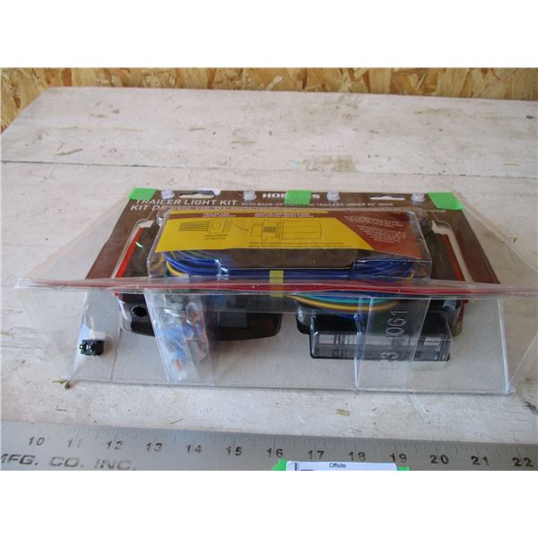 Safety harness for tree stand