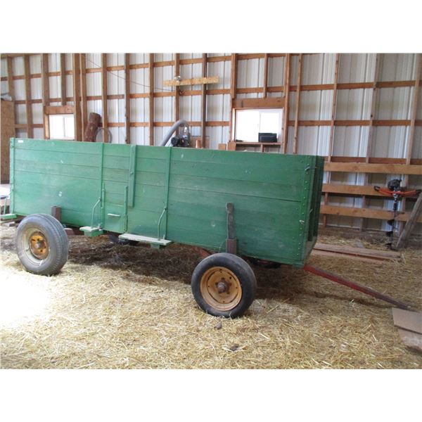 Grain box Wagon with rubber tires