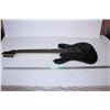 Image 4 : *Dean electric guitar in roadrunner case (glossy black) – SN 10060369