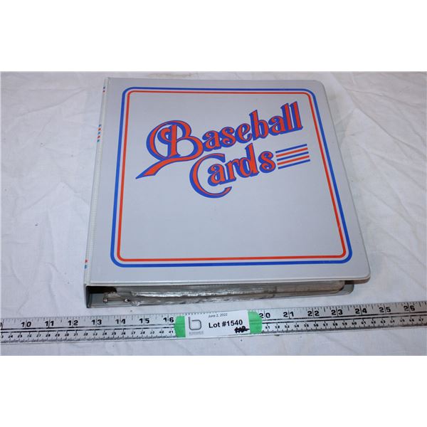 Baseball cards Binder with Baseball Trading cards